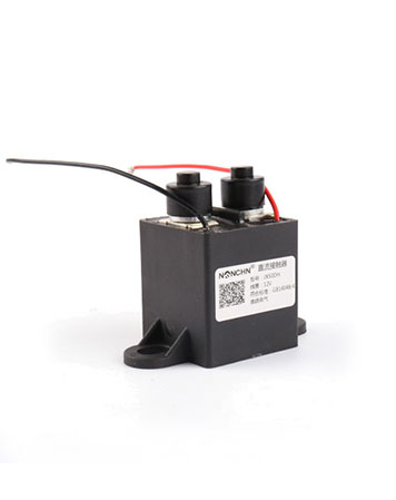 The Right DC Contactor for EV and Industrial Applications